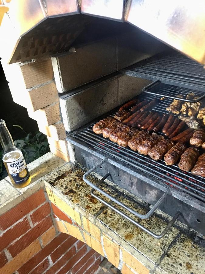 Cabana Baraj Apuseni Mountains Mihoesti 外观 照片