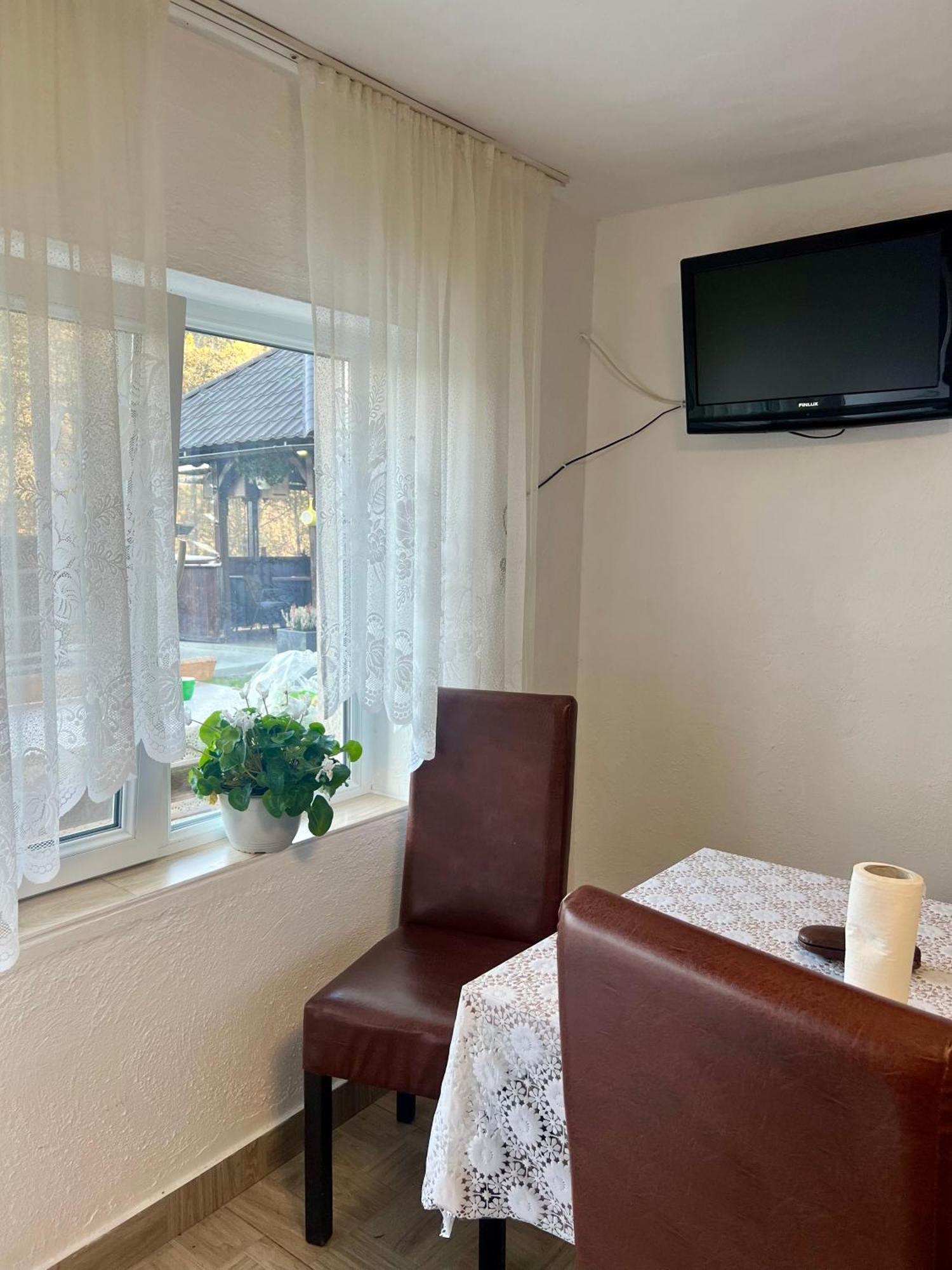 Cabana Baraj Apuseni Mountains Mihoesti 外观 照片